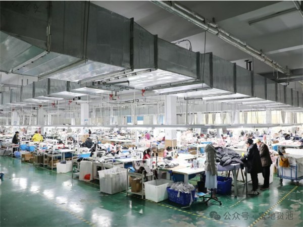 乐高纺织品公司 小作坊蝶变智能工厂的针织密码